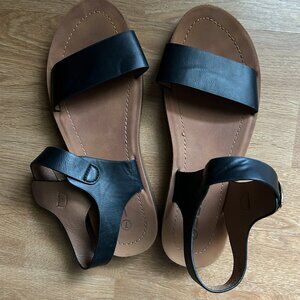 Soda Strappy Women's Sandals Size 7